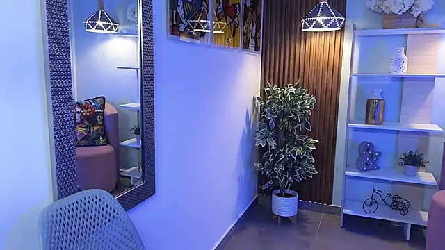 Dalila Sky online show from 01.10.26