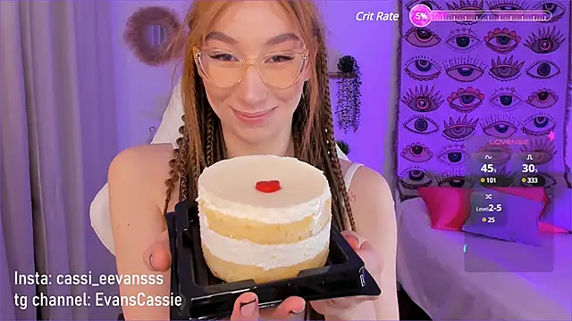 Snapshot of Cassie_Ice chatting on 03.01.25 Cassie Ice online show from 03.01.25