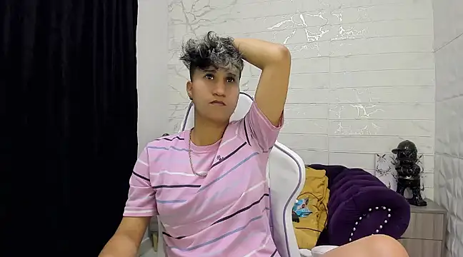 Im Milan Rs online show from 02.13.25