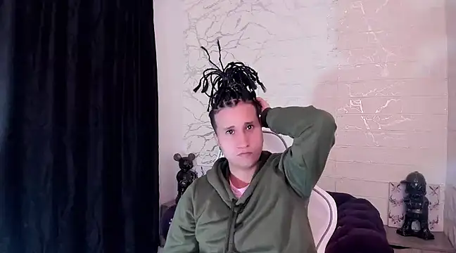 Im Milan Rs online show from 03.02.25