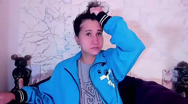 Im Milan Rs online show from 03.19.25