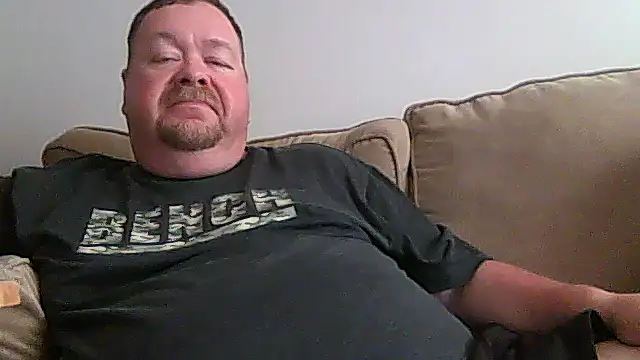 Snapshot of hitman_35 chatting on 06.15.26 hitman 35 online show from 06.15.26