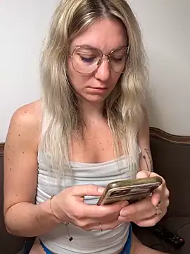carlaaa online show from 05.08.26