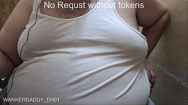 Snapshot of WANKERDADDY_EH01 chatting on 12.28.24 WANKERDADDY EH01 online show from 12.28.24