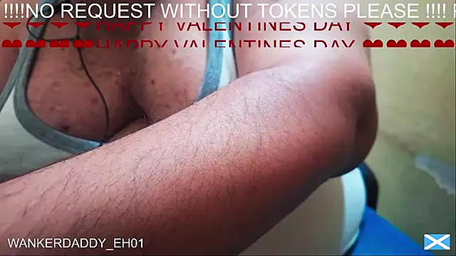 Snapshot of WANKERDADDY_EH01 chatting on 02.14.25 WANKERDADDY EH01 online show from 02.14.25