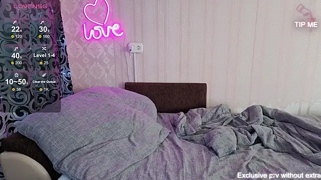 KellyCrystall online show from 03.02.26