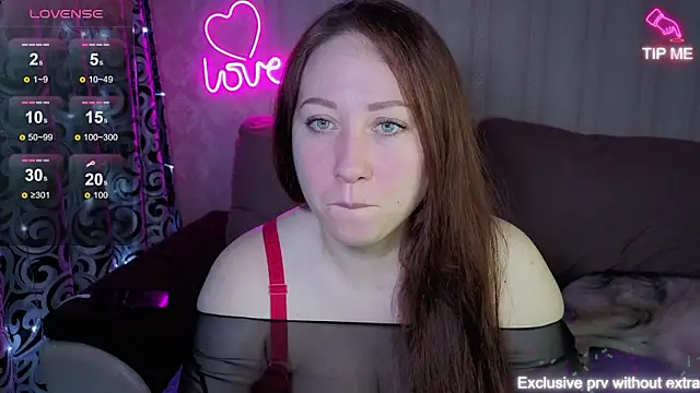 KellyCrystall online show from 03.12.26