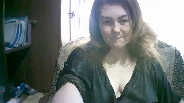 Madame-Butterfly online show from 10.30.25