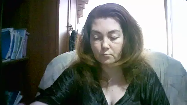 Madame-Butterfly online show from 11.13.25