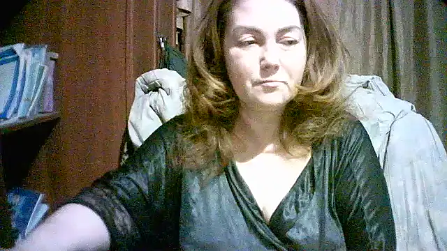 Madame-Butterfly online show from 11.13.25