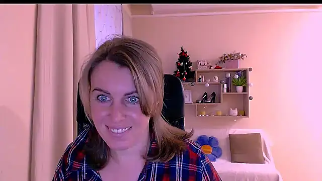 Hot Milady online show from 01.27.25