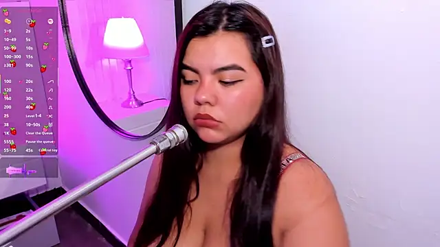 klhoe boobs online show from 06.26.26