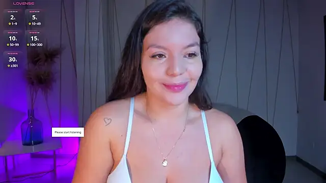 Snapshot of ValeriaRoldanX chatting on 07.09.26 ValeriaRoldanX online show from 07.09.26