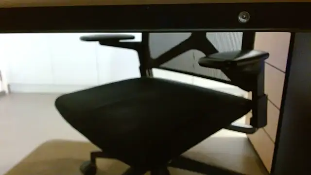 lovewalknaked online show from 11.17.25