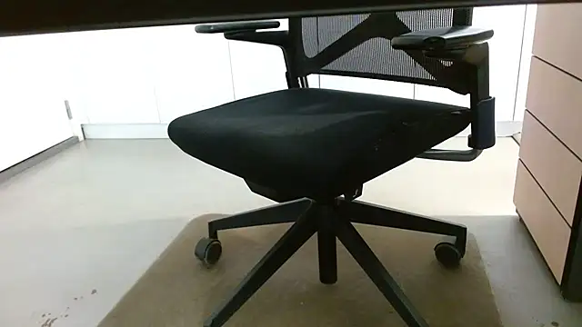 lovewalknaked online show from 11.26.25