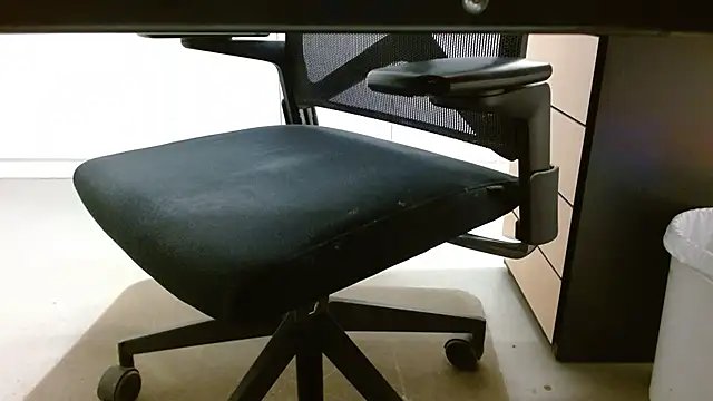 lovewalknaked online show from 12.03.25