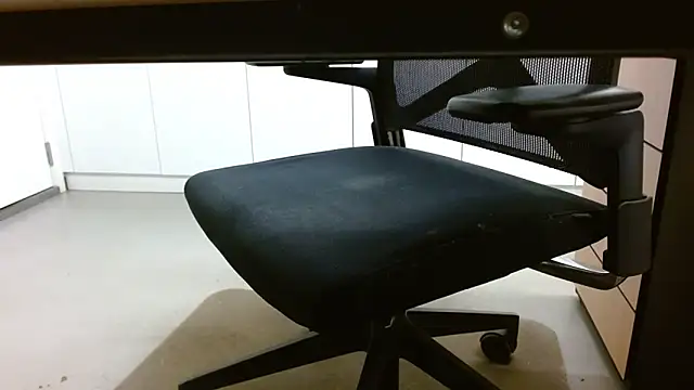 lovewalknaked online show from 12.05.25