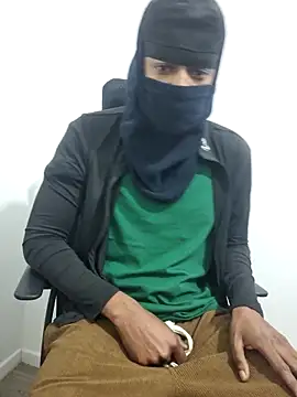 Snapshot of volte12 chatting on 03.25.26 volte12 online show from 03.25.26