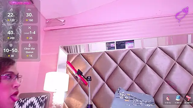 Snapshot of giselle_ocampo chatting on 01.18.25 giselle ocampo online show from 01.18.25