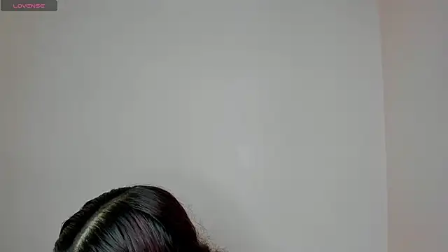 Snapshot of KIMAPRIL chatting on 10.29.25 KIMAPRIL online show from 10.29.25