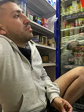 JuanZapata33 online show from 02.25.26