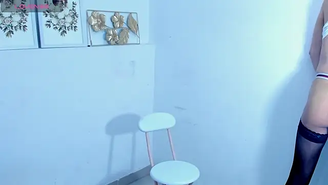 FRAN DESS online show from 03.04.25