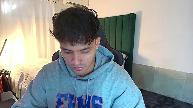 man dur07 online show from 11.27.25