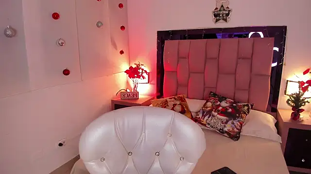 Snapshot of Valery_wang chatting on 12.06.24 Valery wang online show from 12.06.24