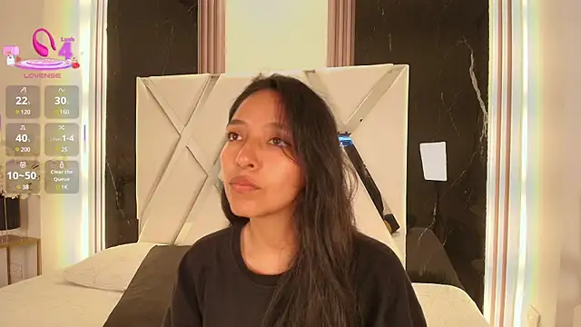 Snapshot of Valery_wang chatting on 02.25.25 Valery wang online show from 02.25.25