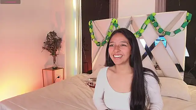 Snapshot of Valery_wang chatting on 03.18.25 Valery wang online show from 03.18.25