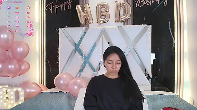 Snapshot of Valery_wang chatting on 03.22.25 Valery wang online show from 03.22.25