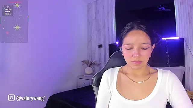 Snapshot of Valery_wang chatting on 09.17.25 Valery wang online show from 09.17.25