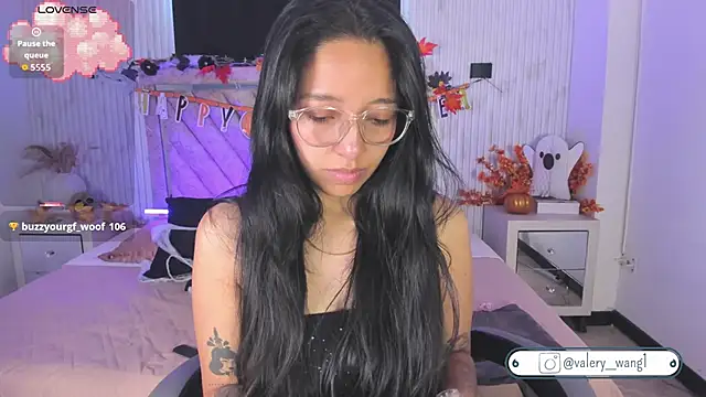 Snapshot of Valery_wang chatting on 10.27.25 Valery wang online show from 10.27.25