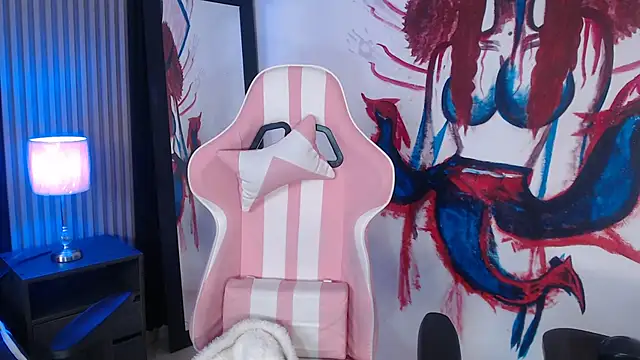 kittyhouse hs online show from 04.30.26