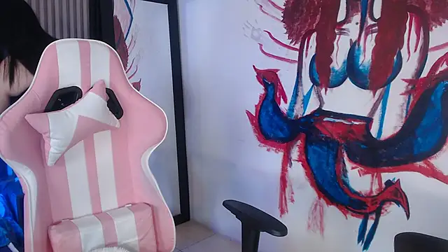 kittyhouse hs online show from 04.30.26