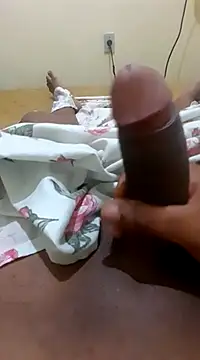 Snapshot of kidba07 chatting on 12.28.24 kidba07 online show from 12.28.24