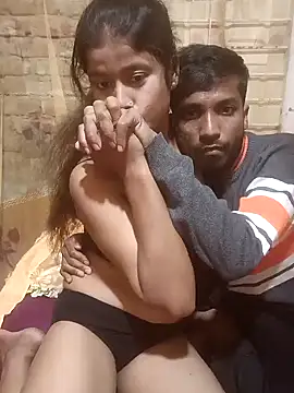 Snapshot of Indian_Couple3 chatting on 12.02.24 Indian Couple3 online show from 12.02.24