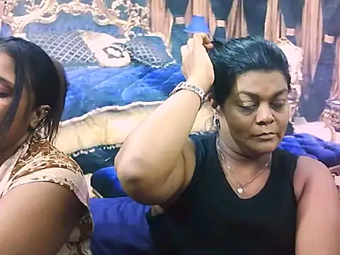 indianCherryPie online show from 11.27.25