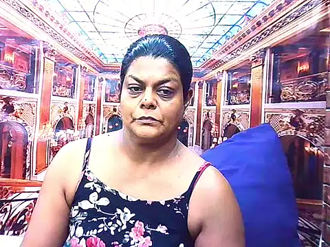 indianCherryPie online show from 12.22.25