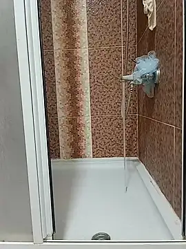 Snapshot of Bamboo_juice_ chatting on 02.25.25 Bamboo juice online show from 02.25.25