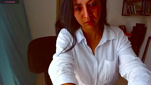 Snapshot of mariamulata chatting on 01.09.25 mariamulata online show from 01.09.25