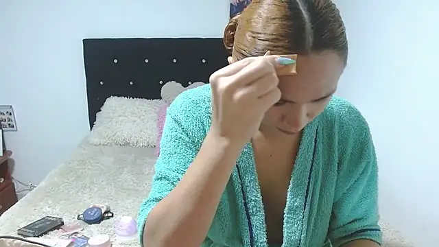 giuliana andrade online show from 10.31.25