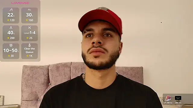 Snapshot of Amadeo_Wild chatting on 11.09.25 Amadeo Wild online show from 11.09.25