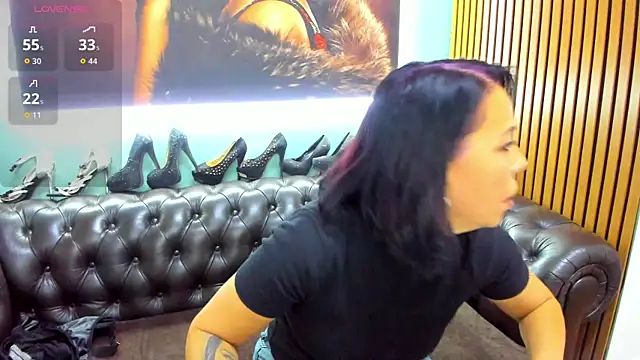 LauraSin online show from 07.06.26