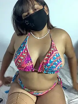 Snapshot of Jeroliee_viyana chatting on 02.23.25 Jeroliee viyana online show from 02.23.25