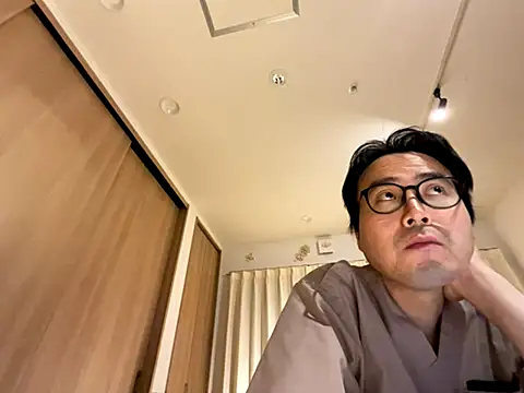 Snapshot of shigeki-113 chatting on 10.31.25 shigeki-113 online show from 10.31.25