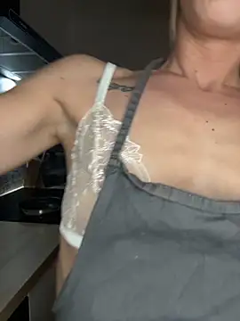 lola tentatiion online show from 10.20.25