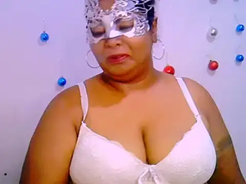 Mysterylady143 online show from 02.17.25