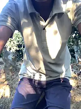 Snapshot of ShroveRising chatting on 02.10.26 ShroveRising online show from 02.10.26