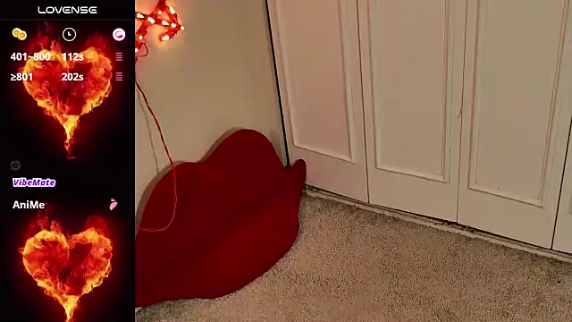 Snapshot of cherrysaturn chatting on 11.28.25 cherrysaturn online show from 11.28.25